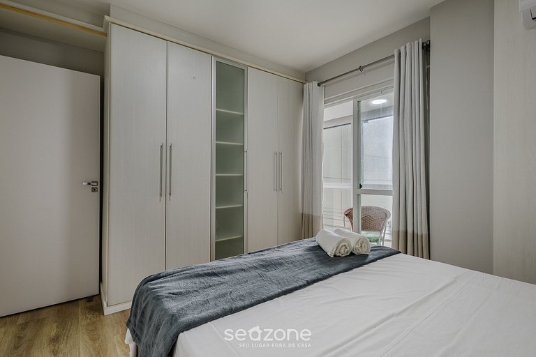 Apto c/ varanda gourmet e vista mar ERM0101