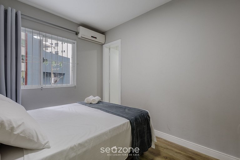 Apto c/ varanda gourmet e vista mar ERM0101