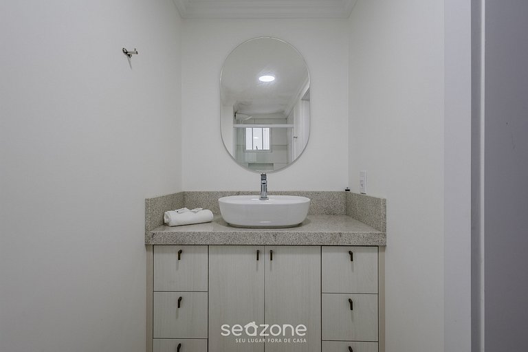 Apto c/ varanda gourmet e vista mar ERM0101