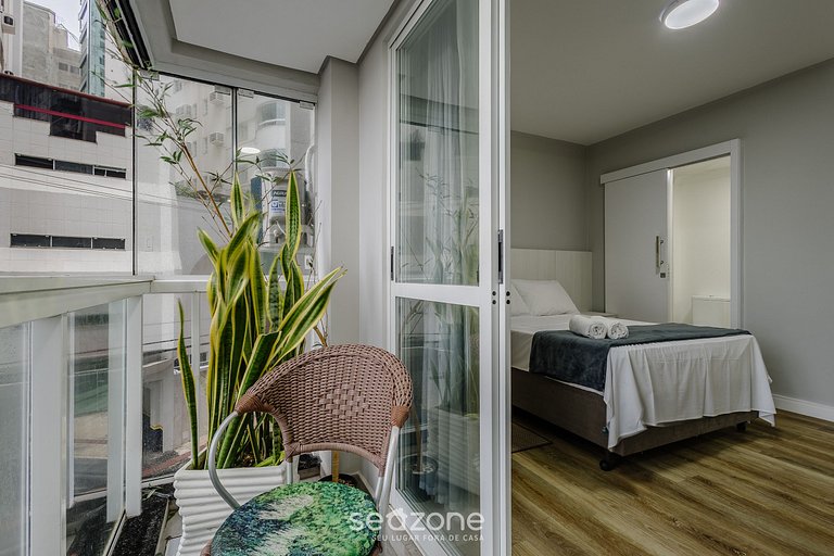 Apto c/ varanda gourmet e vista mar ERM0101