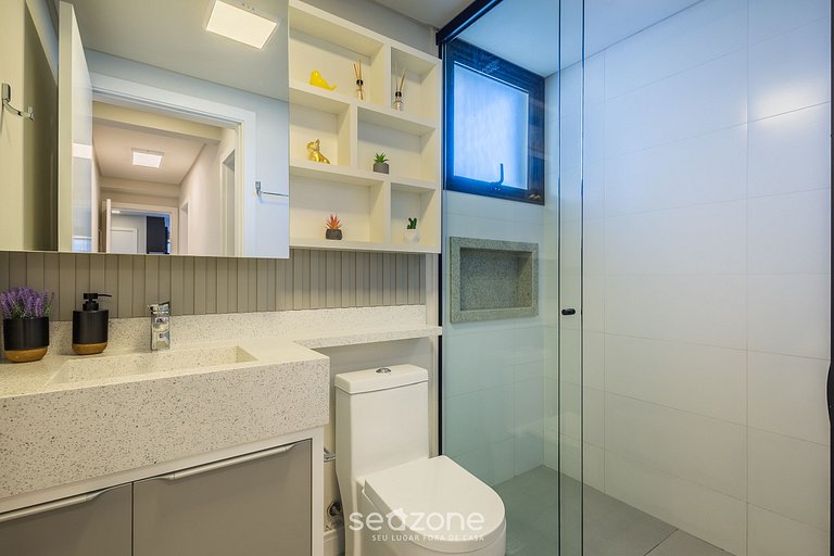 Apto vista mar e churrasq. a 80m da Praia RET0801