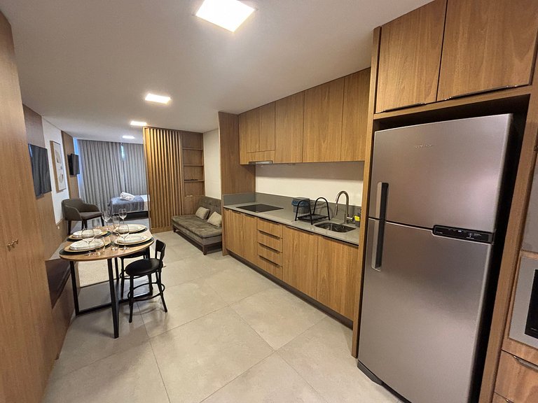 Estudio Completo en el Centro de Floripa CMA0102