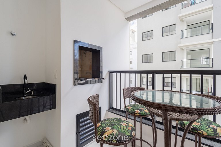 Apto c/ Churrasqueira a 500 m da Praia STW1206