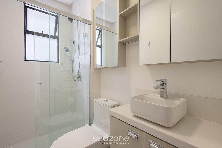 Apto c/ Churrasqueira a 500 m da Praia STW1206