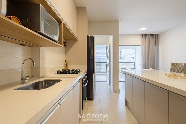 Apto c/ balcón y parrilla a 550 m del mar LLE0104