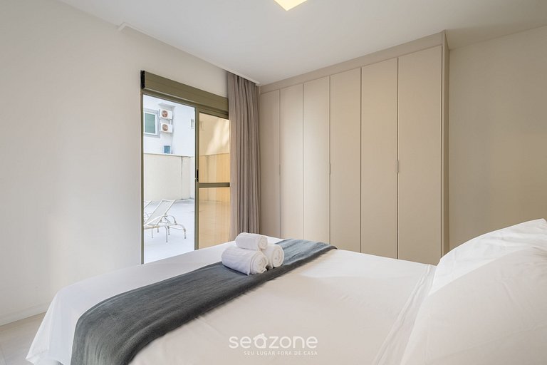 Apto c/ balcón y parrilla a 550 m del mar LLE0104