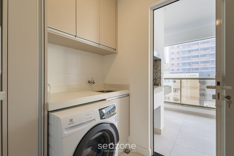 Apto c/ balcón y parrilla a 550 m del mar LLE0104