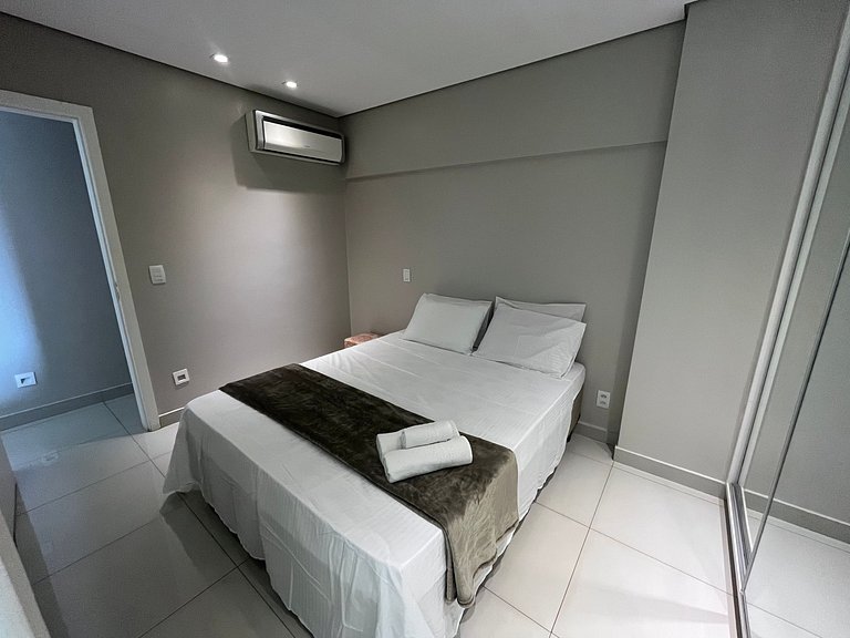 Apto de 2HB, 950 m del Shopping Flamboyant UNQ1104