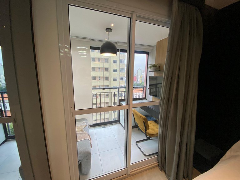 Estúdio Moderno a apenas 500m do metrô EDK0714