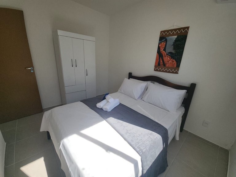 Apto em prédio c/ piscina em João Pessoa - JDS0104