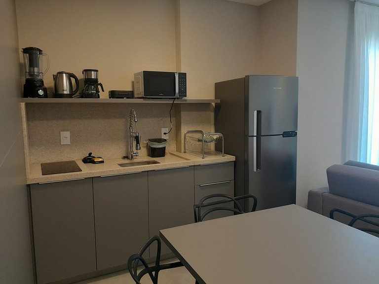 Estudio en edif. c/ piscina, 220 m del mar FFS0009