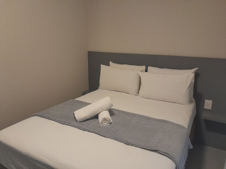 Estudio en edif. c/ piscina, 220 m del mar FFS0009