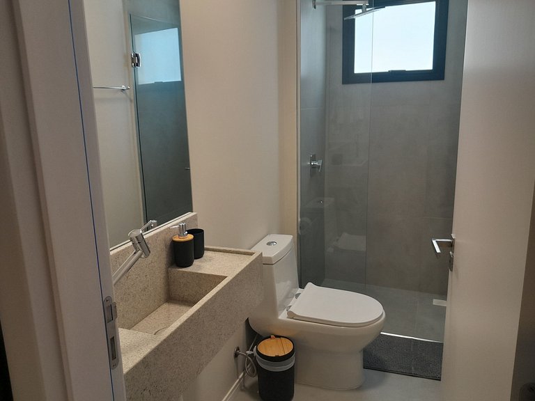 Estudio en edif. c/ piscina, 220 m del mar FFS0009