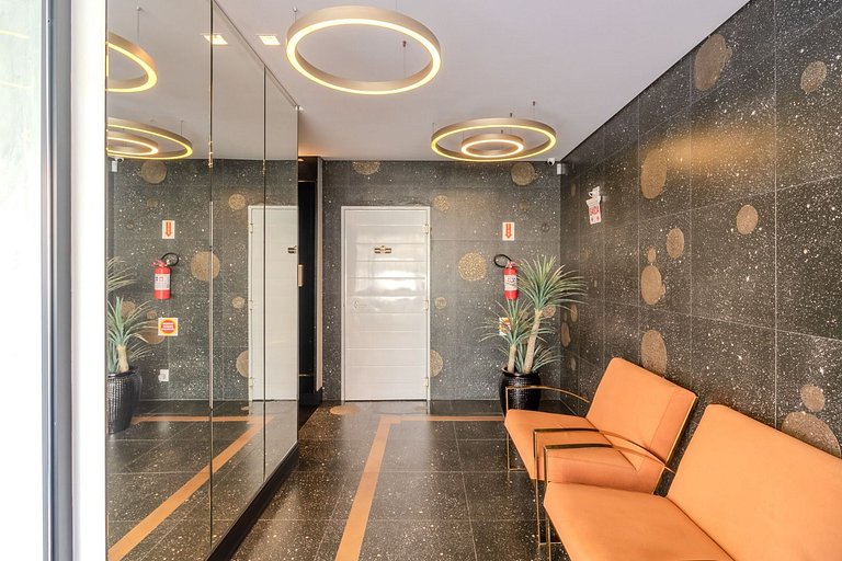 Apto c/ Churrasq. a 550 m da Praia ETP0602