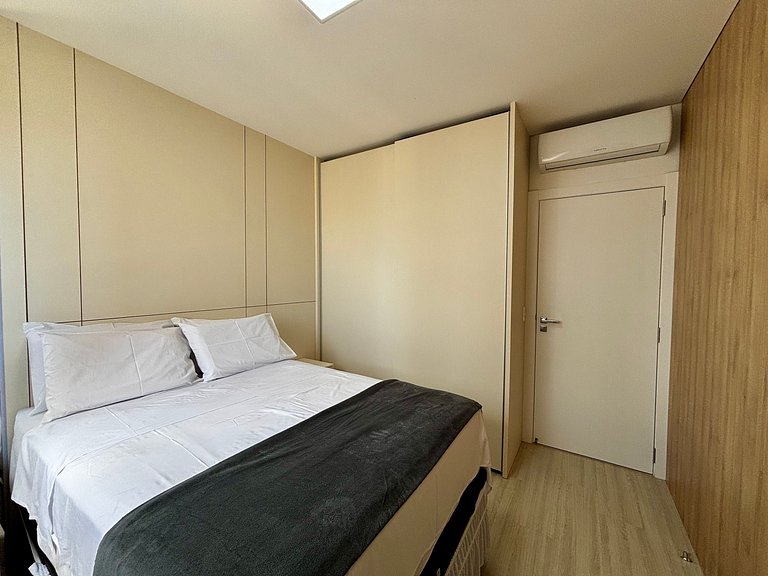 Apto con 3 suites, parrilla y vista al mar DEN1301