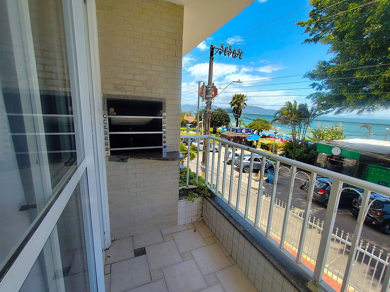 Apt con balcón, parrilla y vista al mar RBV0103