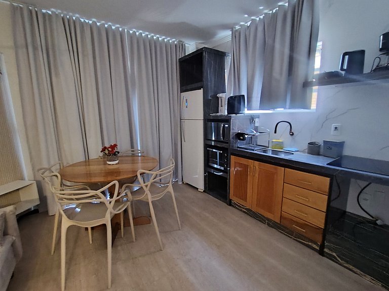 Apt con balcón, parrilla y vista al mar RBV0103