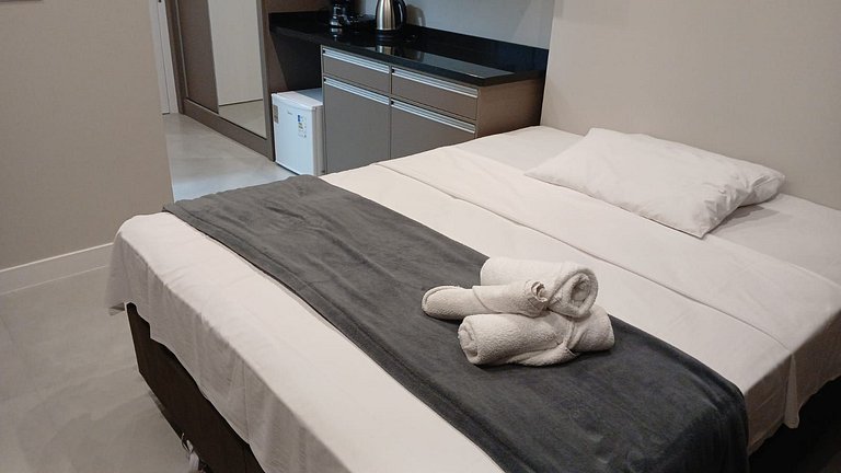 Studio c/ Piscina Vista Mar 280m da praia MHFA1004