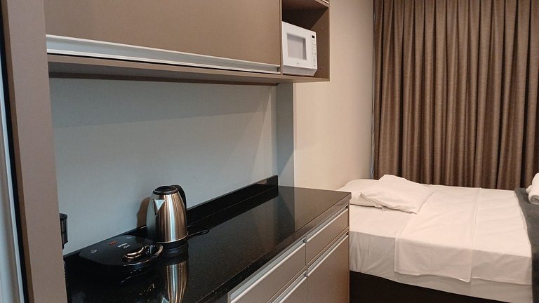 Studio c/ Piscina Vista Mar 280m da praia MHFA1004