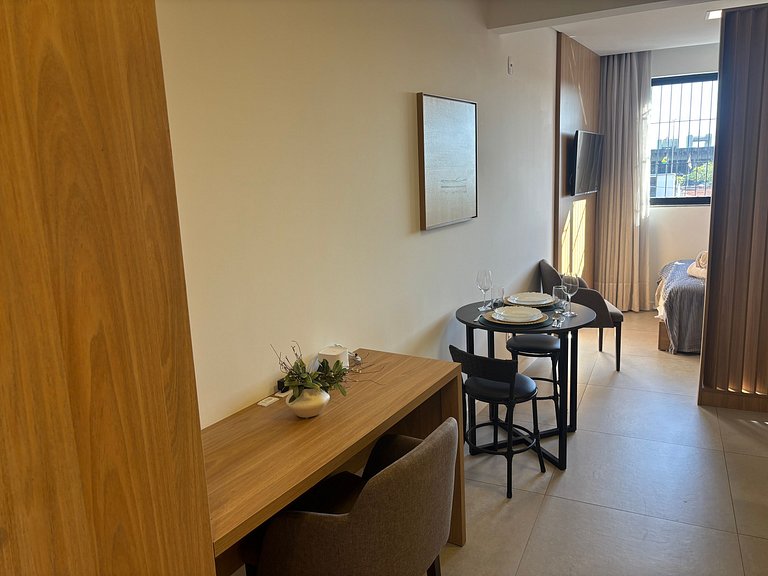 Estúdio a 450m do Mercado Público CMA0202