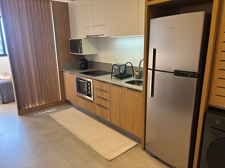 Estúdio a 450m do Mercado Público CMA0202