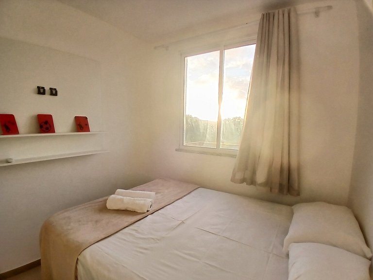 Apto c/ varanda prox. da praia em Ilhéus RPD0301