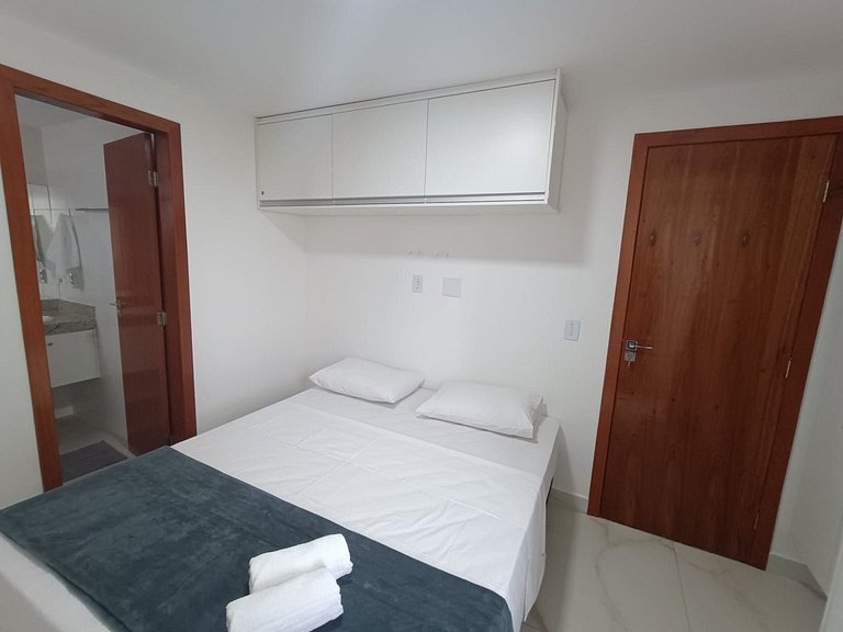 Apto 2 QTs a apenas 270m da Praia do Morro EPU0301