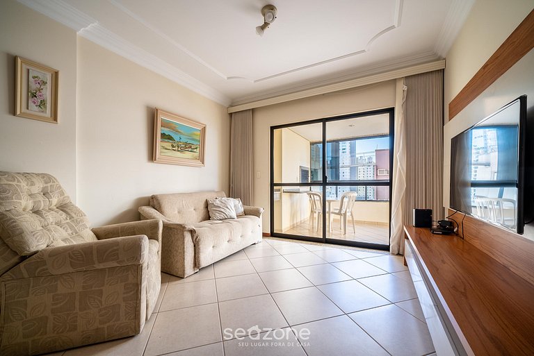 Apto c/varanda e churrasq a 110m do mar ESA901