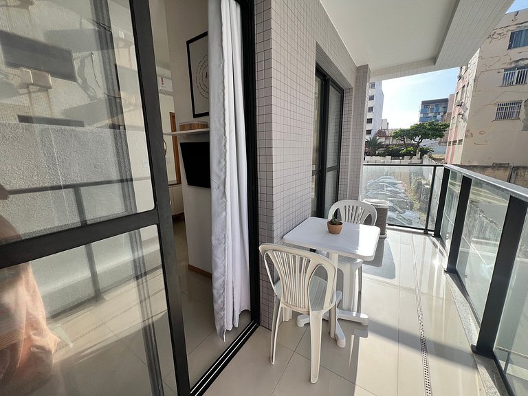 Estudio em edf. c/ piscina HSA0108