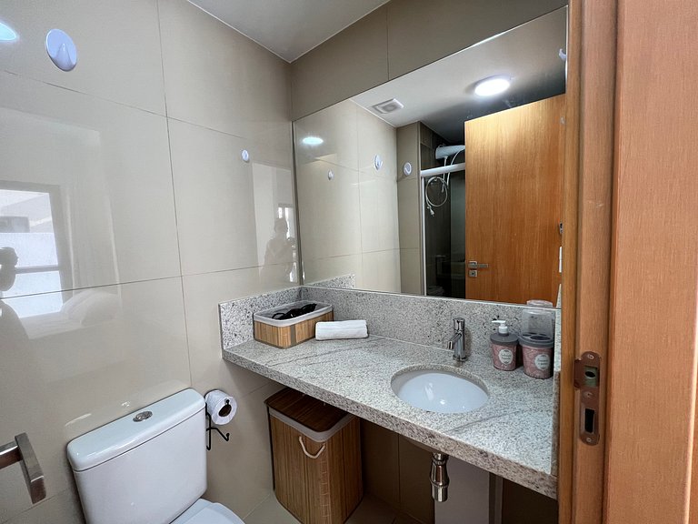 Estudio em edf. c/ piscina HSA0108