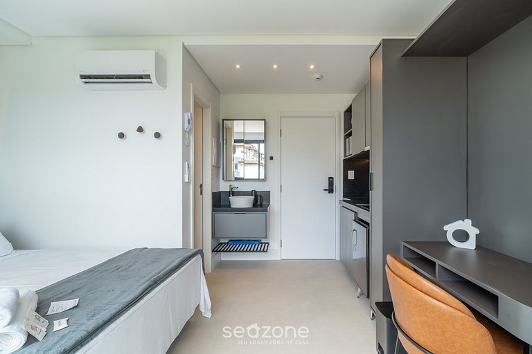 Apto centrinho da Lagoa rooftop c/ piscina LST0013