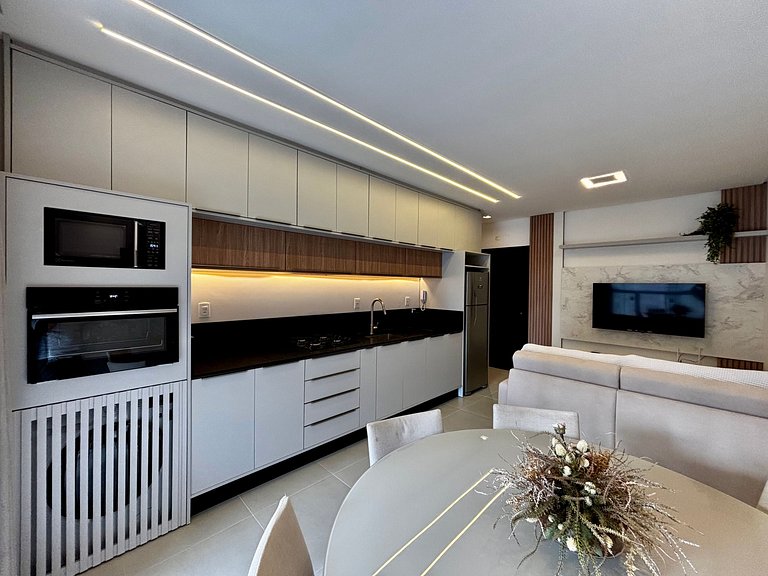 Apto c/ Varanda Gourmet a 600m do Mar - OZN1004