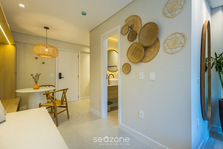 Studio em prédio c/ Piscina no rooftop RSO0031