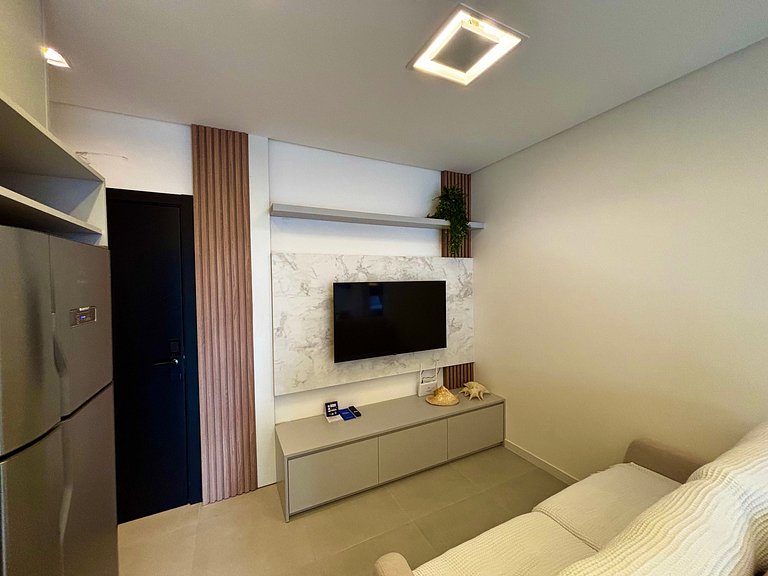 Apto c/ Varanda Gourmet a 600m do Mar - OZN1004