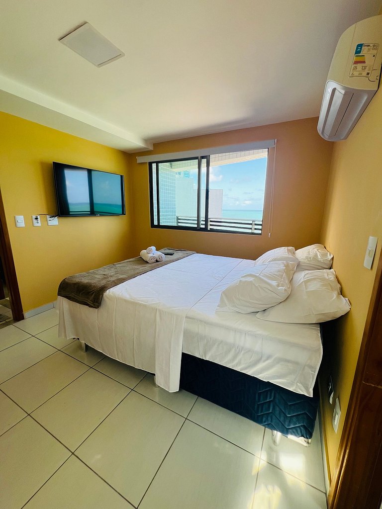 Apto c/ varanda a beira-mar de Boa Viagem CPF0902