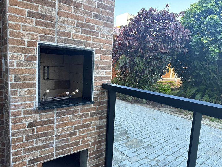 Apto c/ balcón y parrilla en Ingleses SJS0010