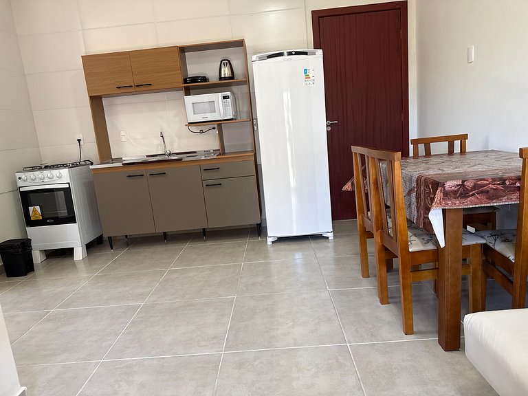 Apto c/ churrasq. privativa nos Ingleses SJS0007