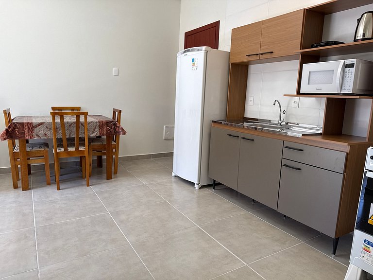 Apto c/ parrilla y balcón en Ingleses SJS0009