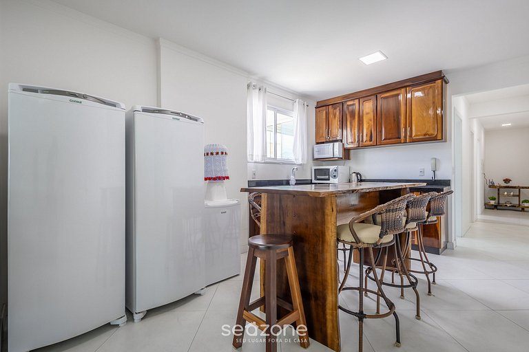 Depto. c/ parrilla a 450 m de la playa SIT1202