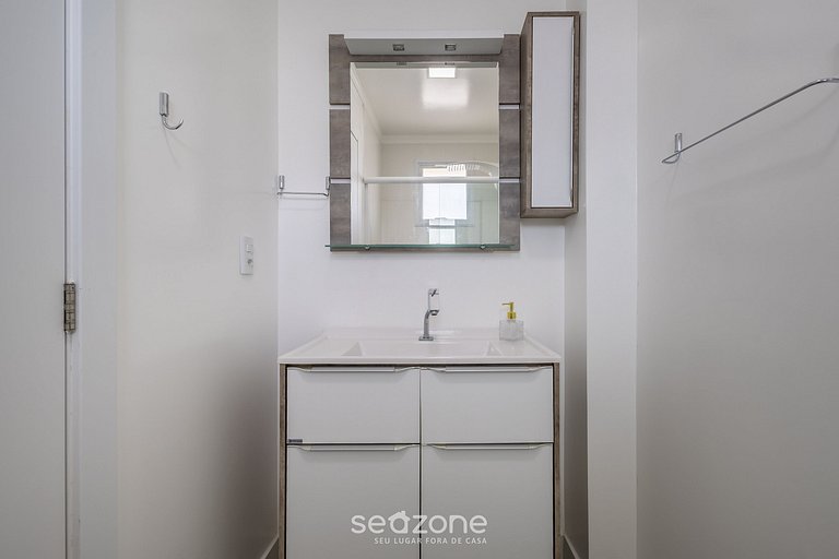 Depto. c/ parrilla a 450 m de la playa SIT1202