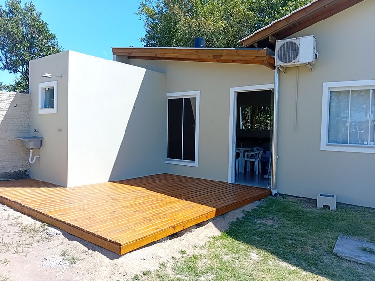 Casa con 2 Dormitorios y Barbacoa WIL0012