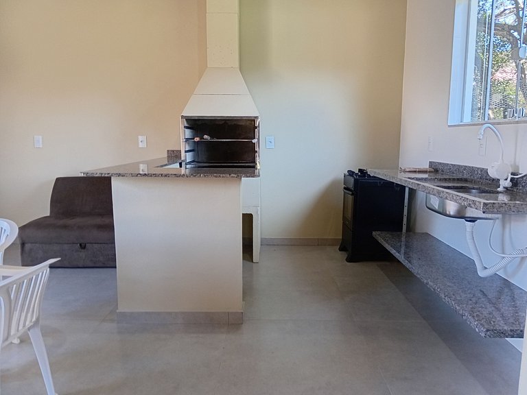 Casa c/ 2 Quartos e Churrasqueira WIL0012