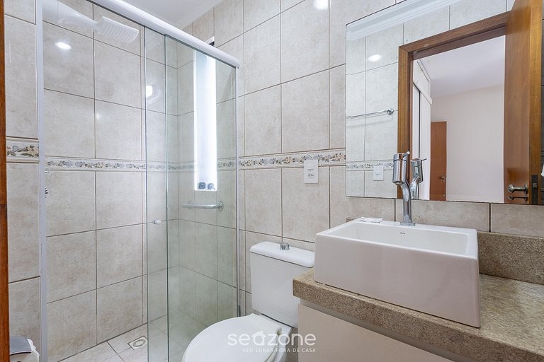 Apt a una cuadra del mar con parrilla ESA0304