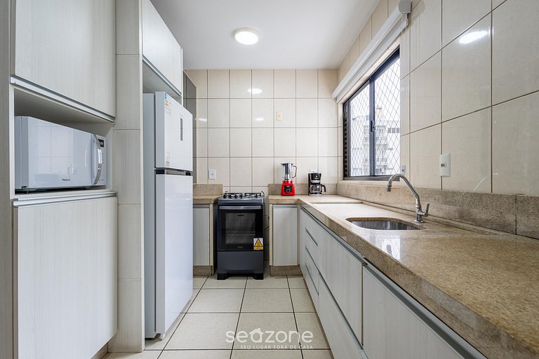 Apto Quadra Mar c/ Churrasqueira ESA0304