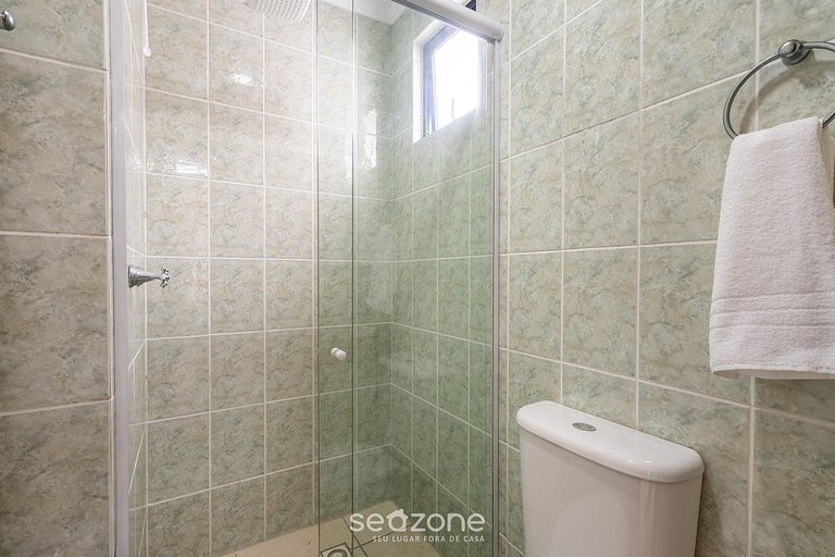 Apt a una cuadra del mar con parrilla ESA0304