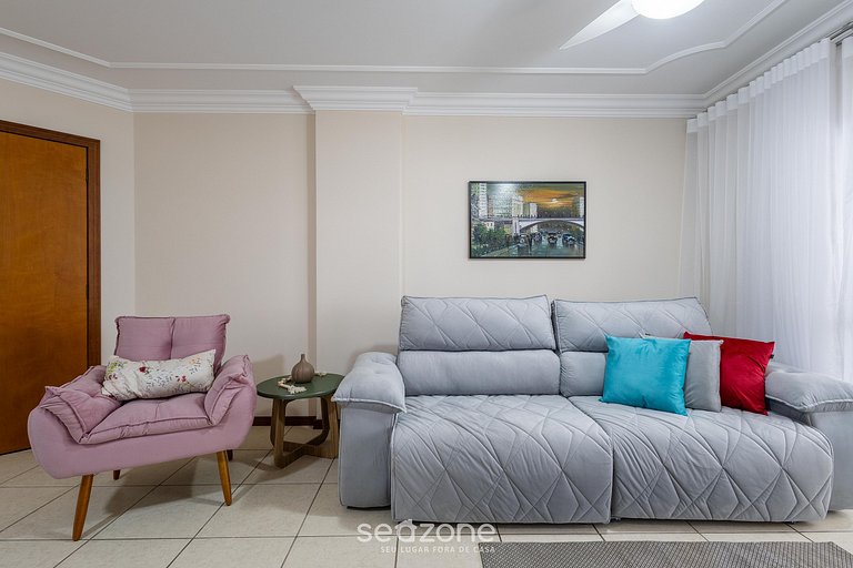 Apto Quadra Mar c/ Churrasqueira ESA0304