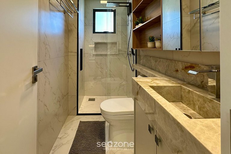 Apto c/ varanda gourmet a 700m da Praia BON1101