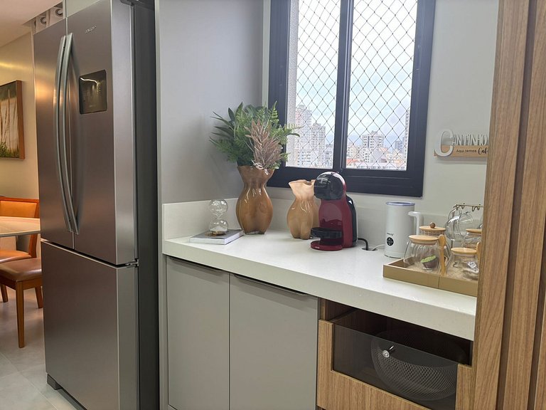 Apto c/ parrilla cerca del mar en Perequê FEL0502