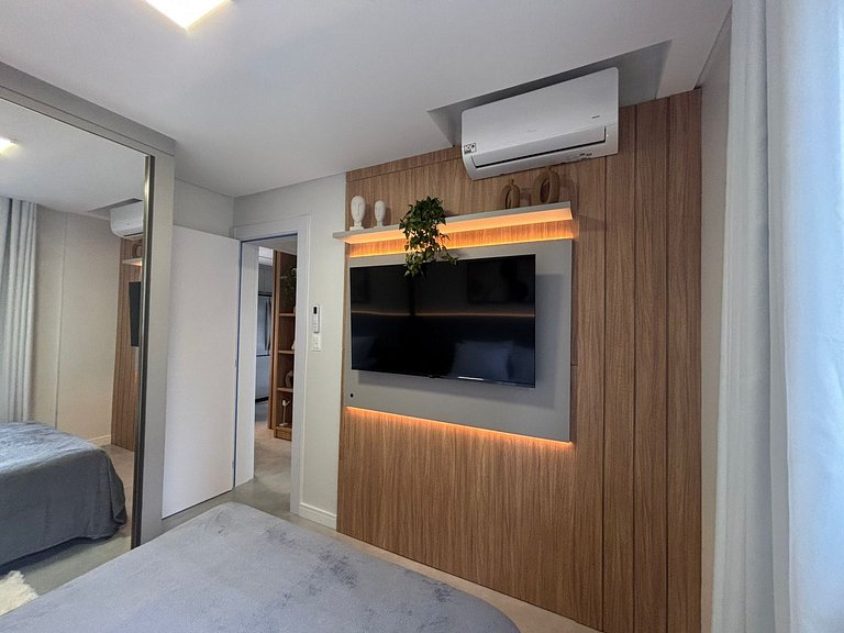 Apto c/ parrilla cerca del mar en Perequê FEL0502