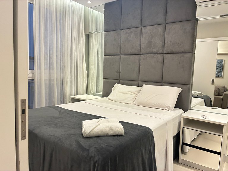 Apt en edif. c/ piscina en Centro-Floripa CJO0202